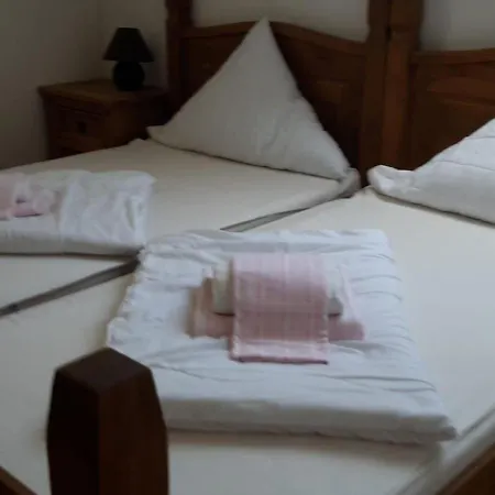 Rubinrot Holiday home